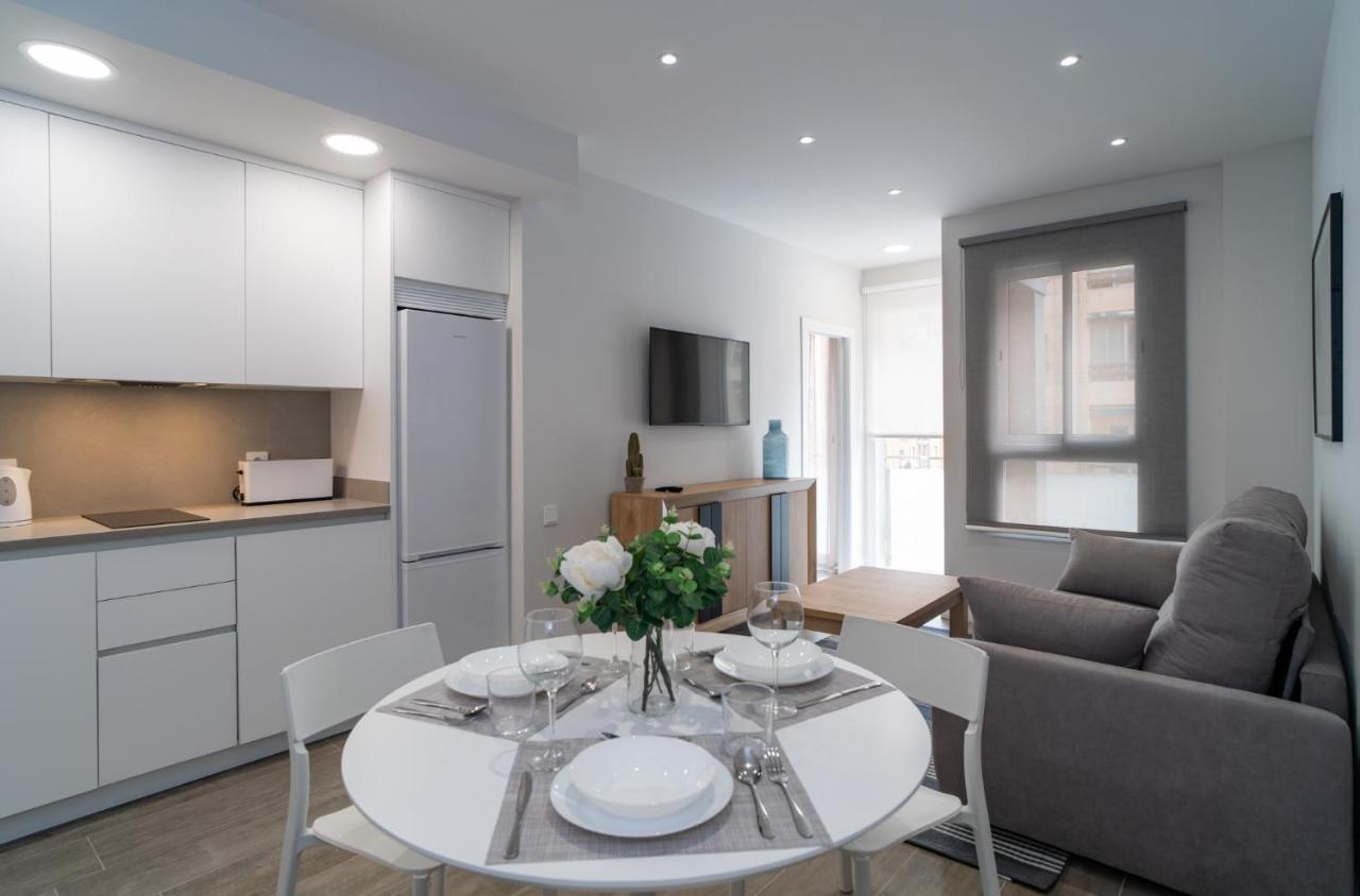 Aac Malaga - Apartamento Luminoso Y Nuevo, A 1,3Km Del Centro De Málaga Exterior foto